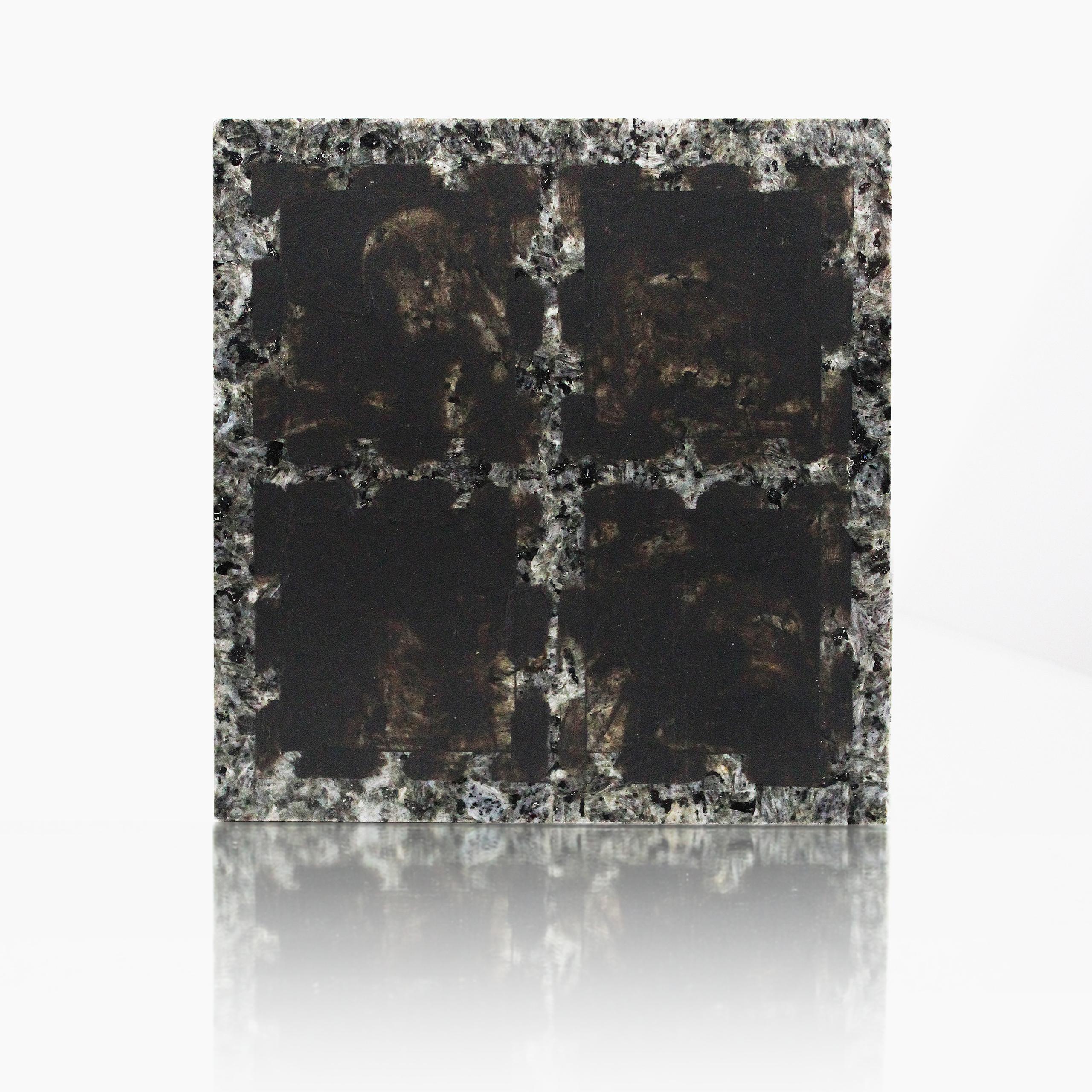 o. Titel, 1996-97, Ölfarbe auf Granit, 19 x 19 x 4 cm